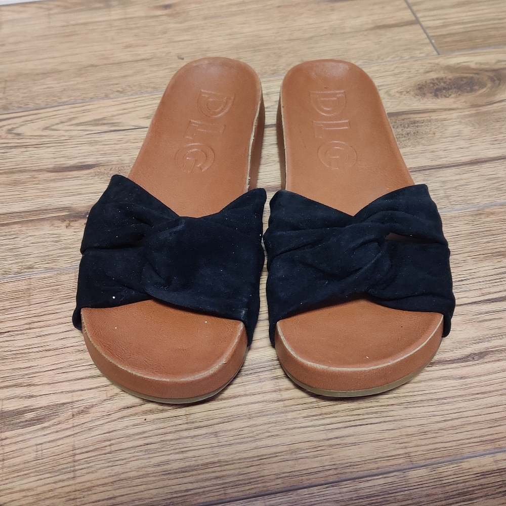 Brand new DLG black sandel, size 9
